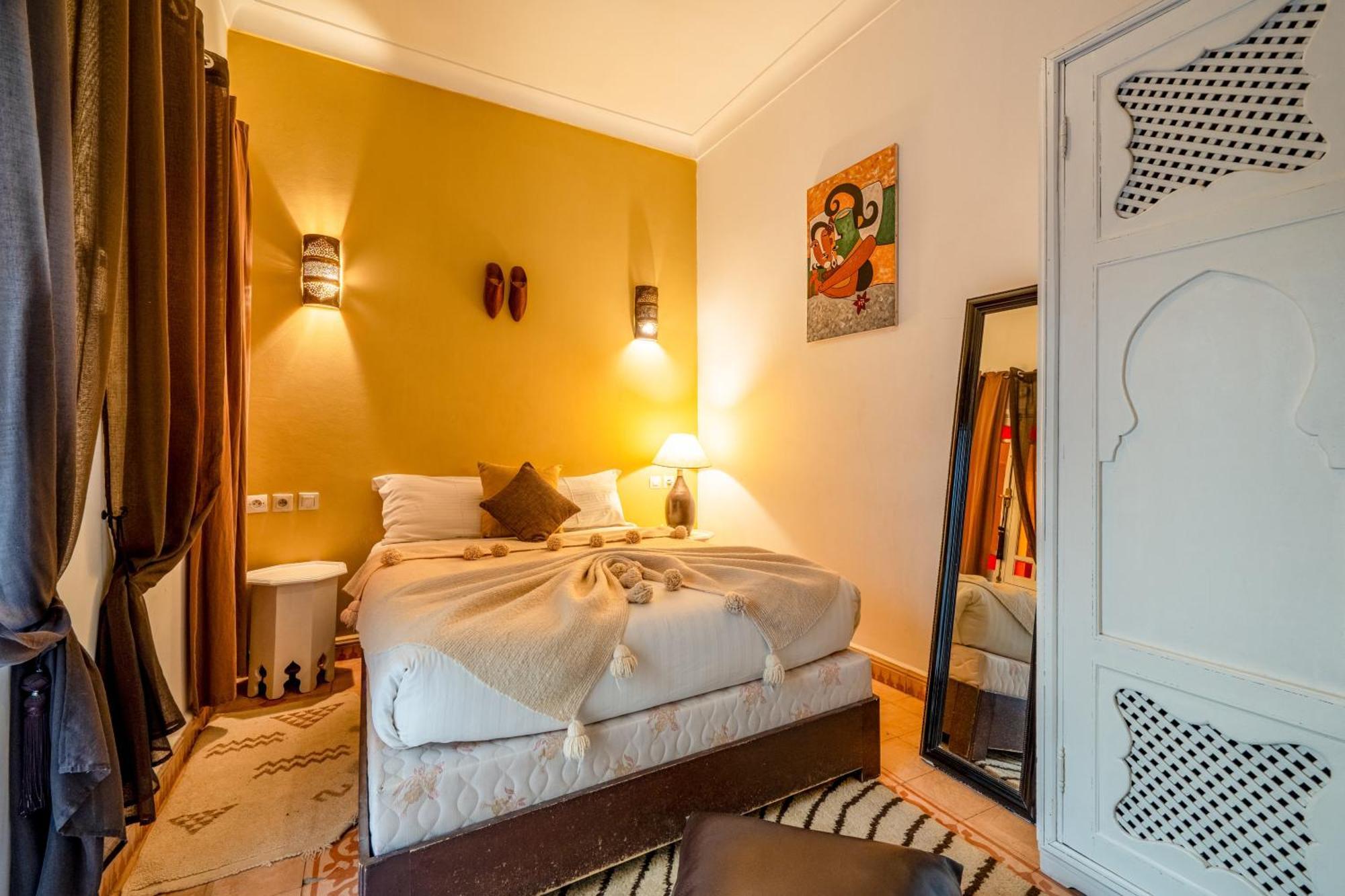 Riad Awinati Location Privatisee ,Piscine Chauffee , Beau Rooftop Marrakesh Eksteriør bilde