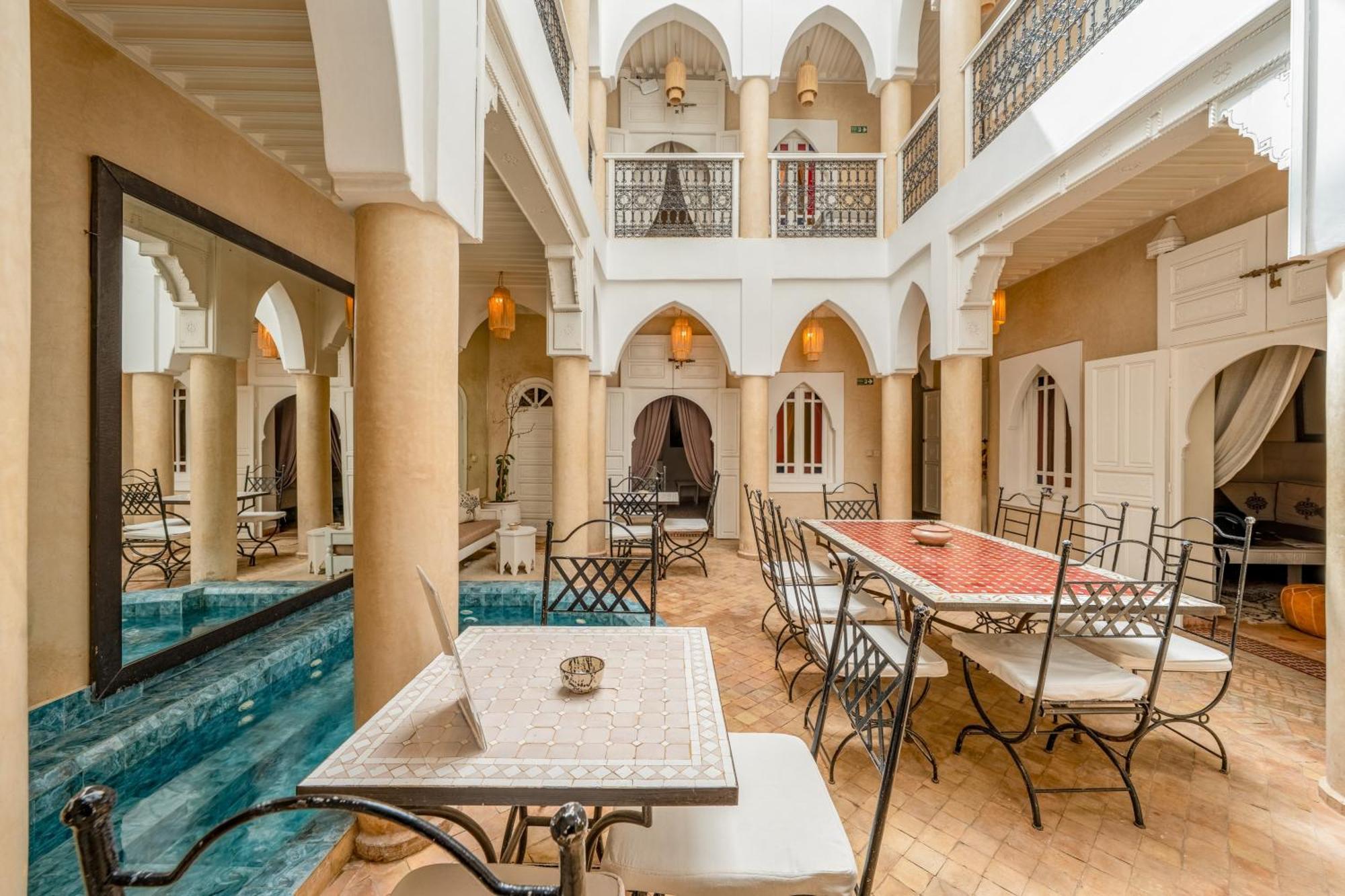 Riad Awinati Location Privatisee ,Piscine Chauffee , Beau Rooftop Marrakesh Eksteriør bilde