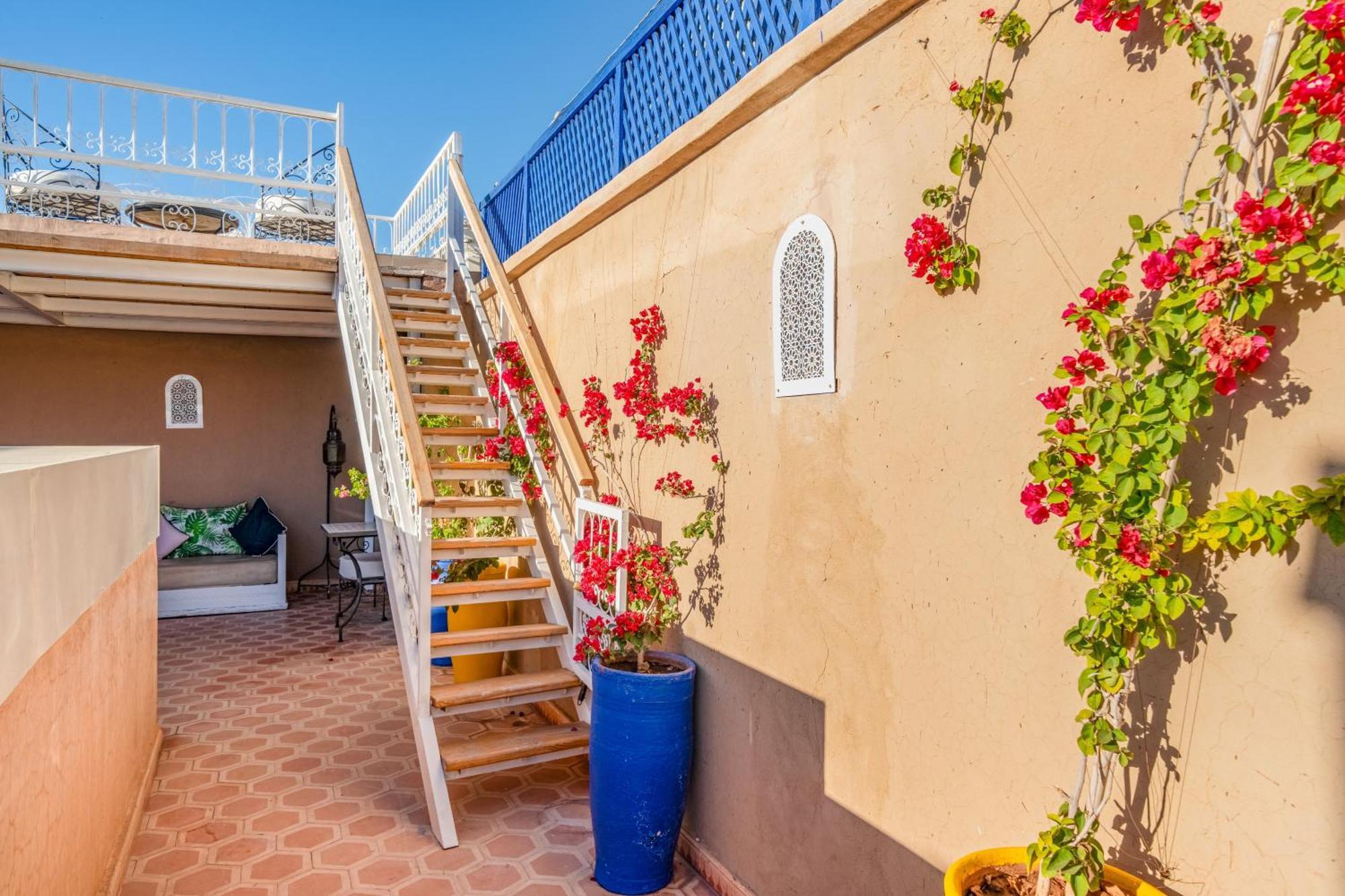 Riad Awinati Location Privatisee ,Piscine Chauffee , Beau Rooftop Marrakesh Eksteriør bilde