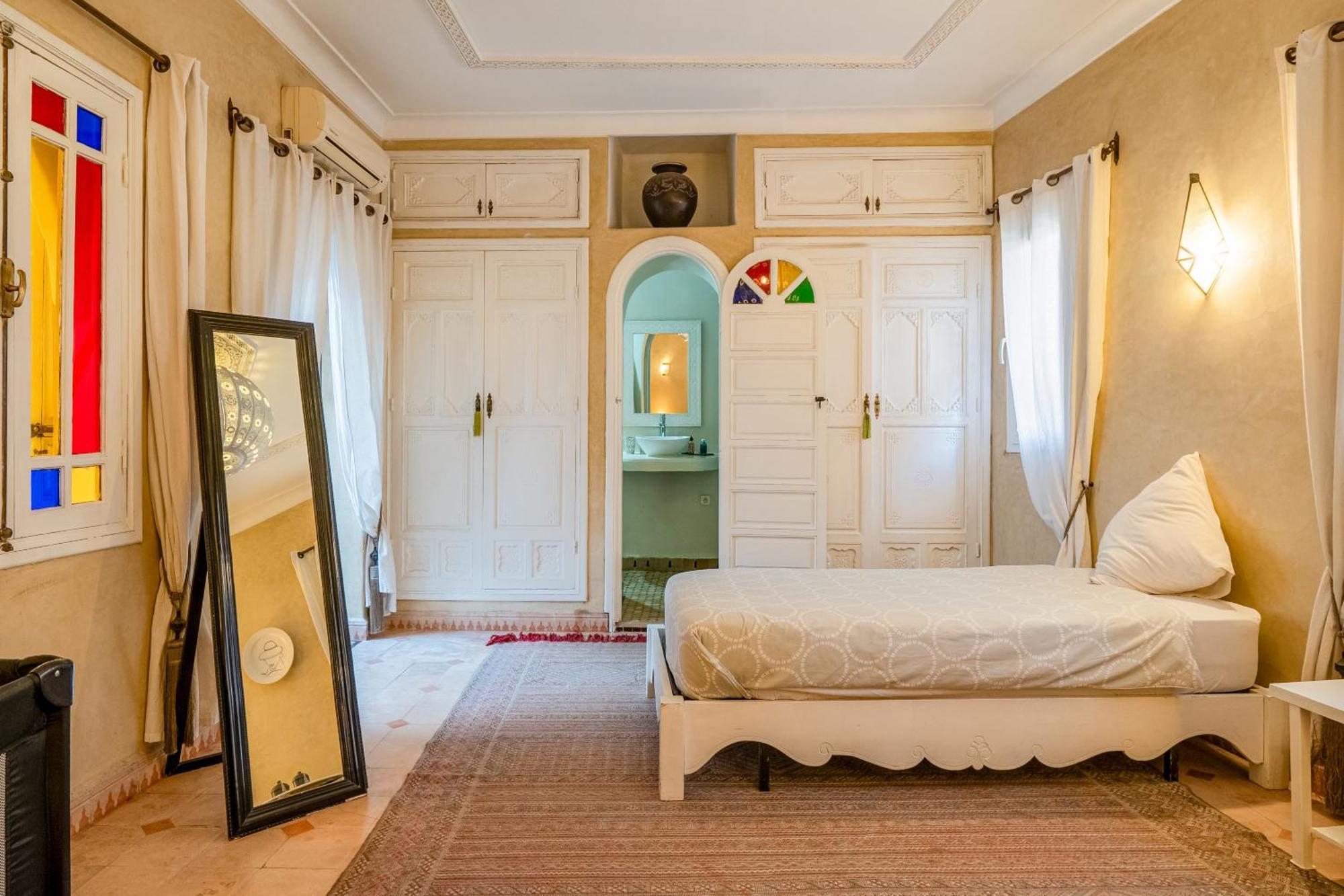 Riad Awinati Location Privatisee ,Piscine Chauffee , Beau Rooftop Marrakesh Eksteriør bilde