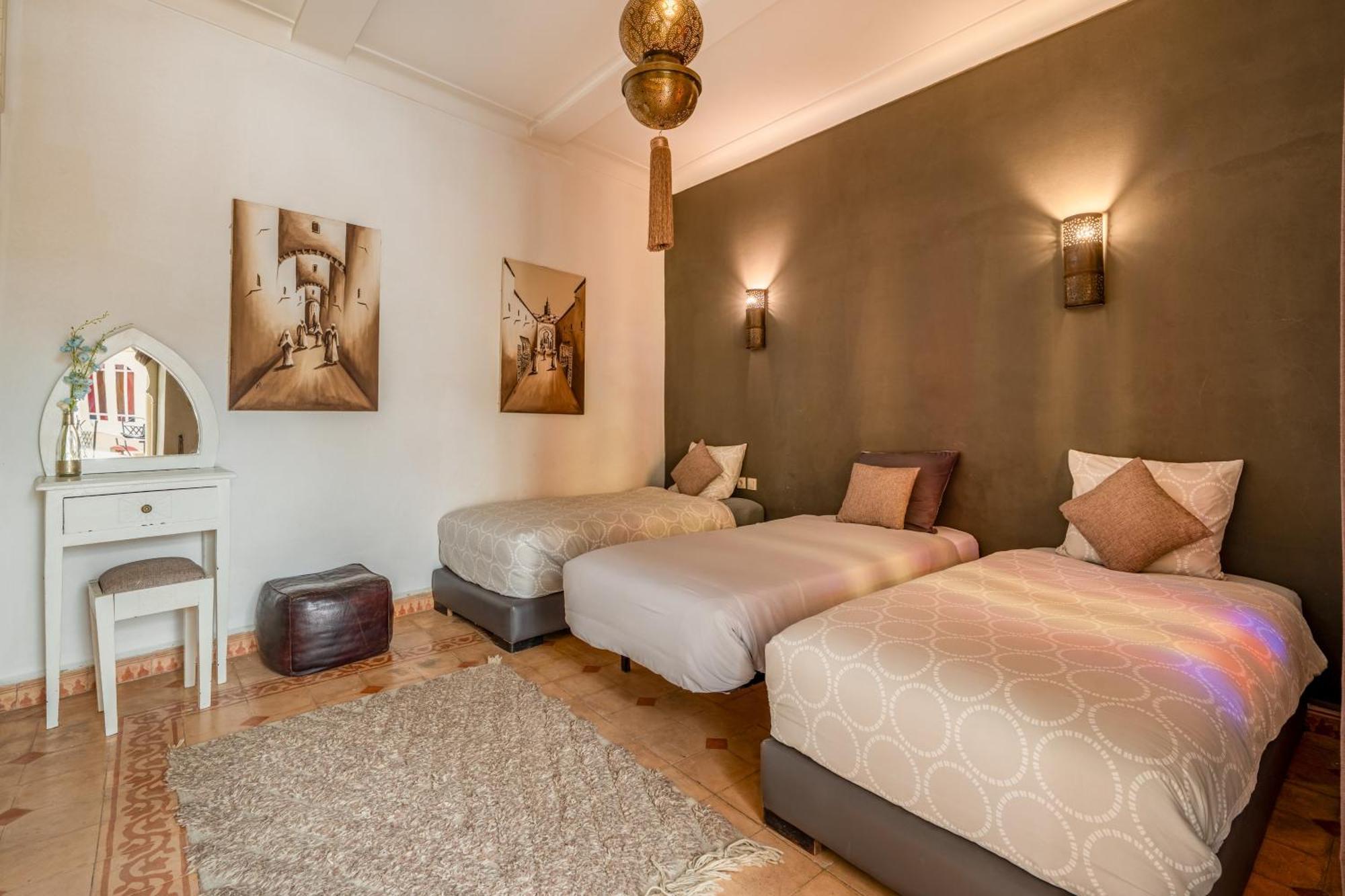 Riad Awinati Location Privatisee ,Piscine Chauffee , Beau Rooftop Marrakesh Eksteriør bilde
